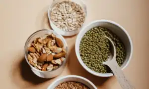 В каких продуктах содержится большое количество магния – список ТОП-10 для здоровья