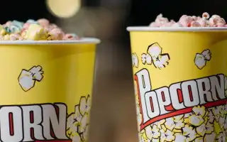 Польза и вред попкорна для организма человека и его калорийность: важные аспекты