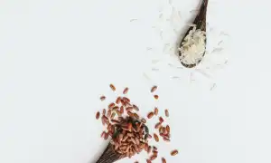 Чем полезен бурый рис и как его вкусно приготовить в домашних условиях
