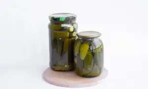 Польза и вред маринованных огурцов для организма человека