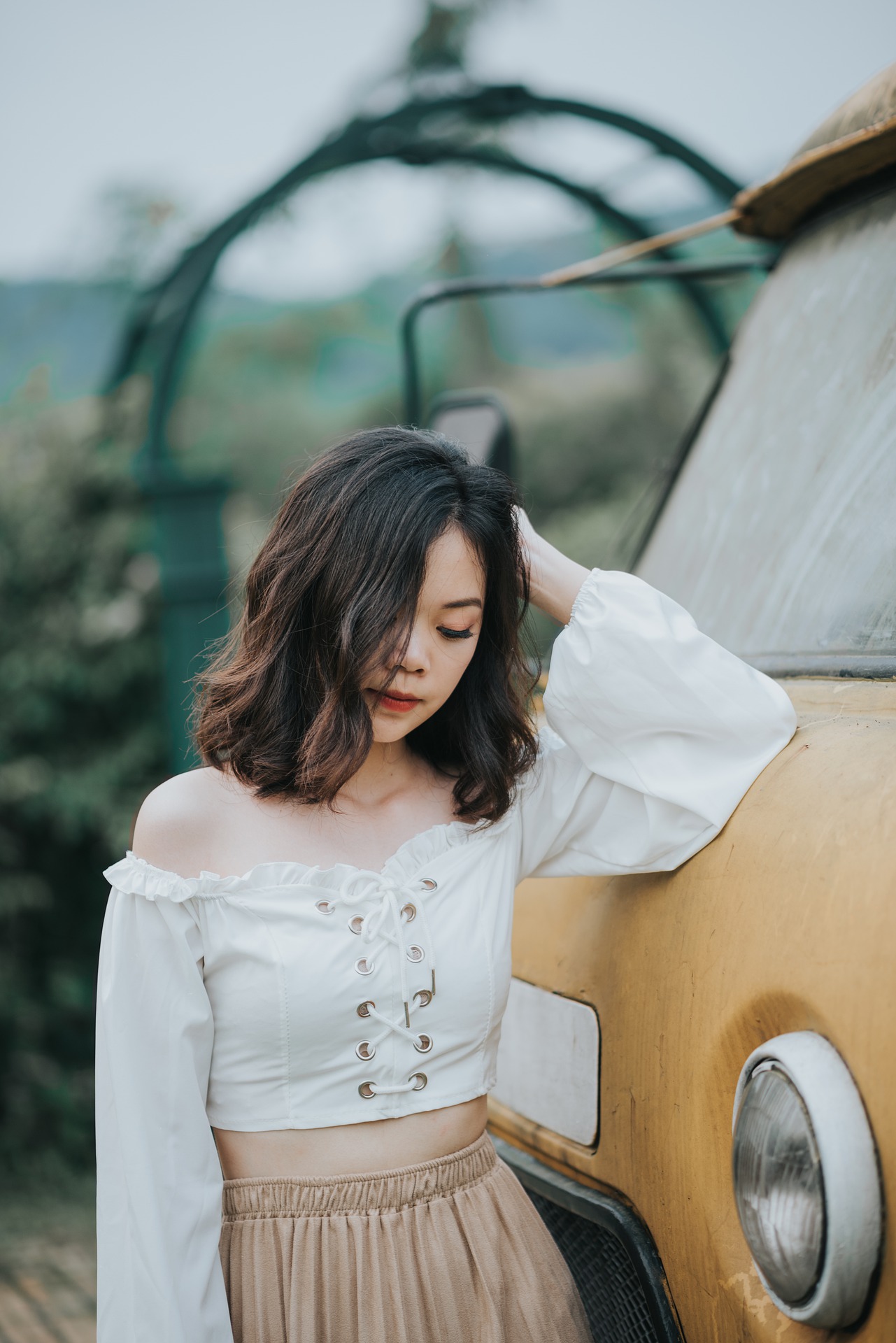 грустная девушка