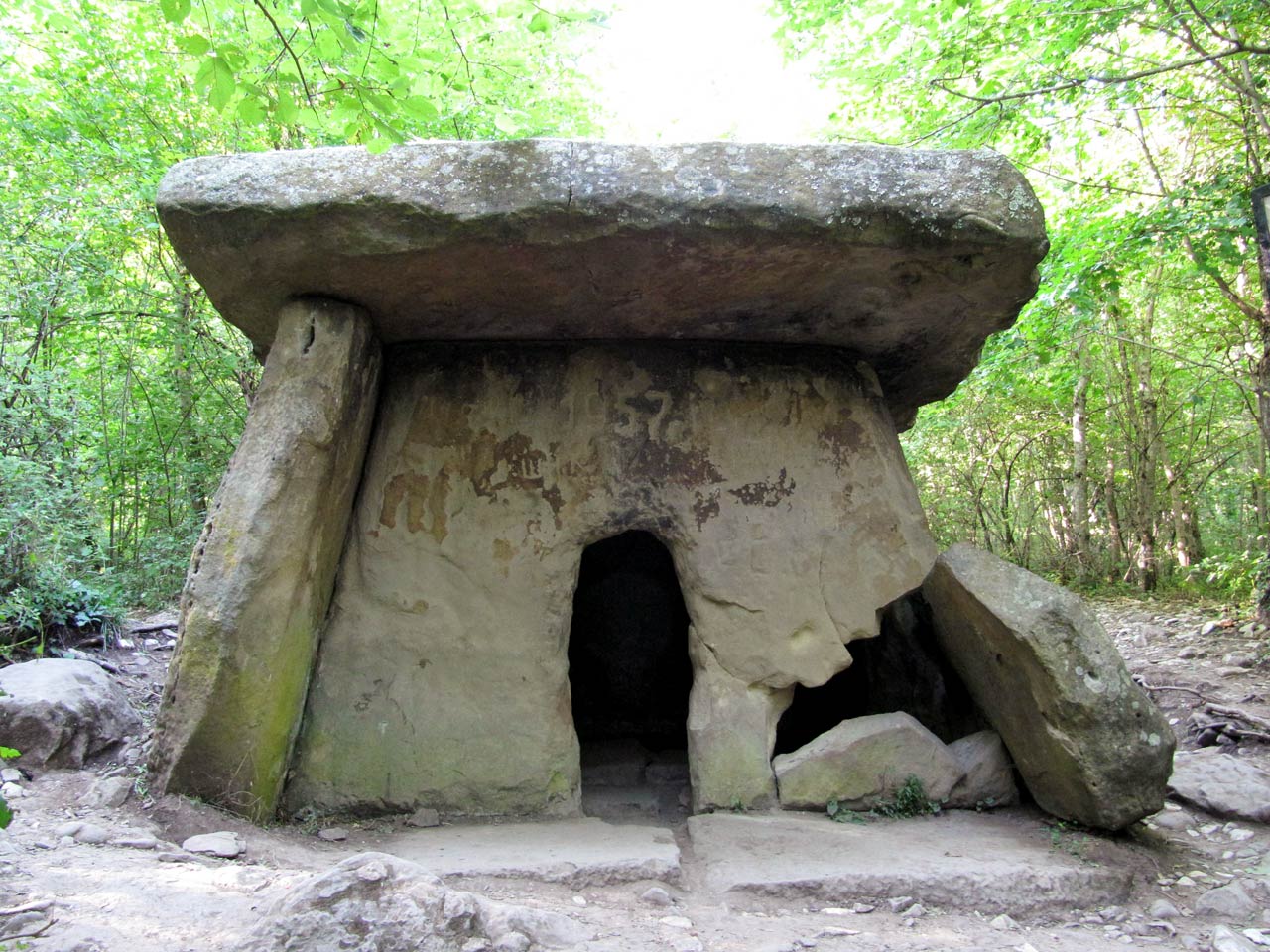 Дольмены на юге России