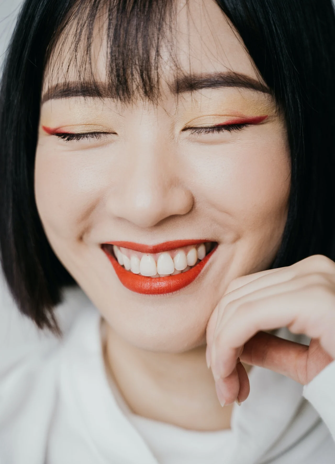 счастливая девушка