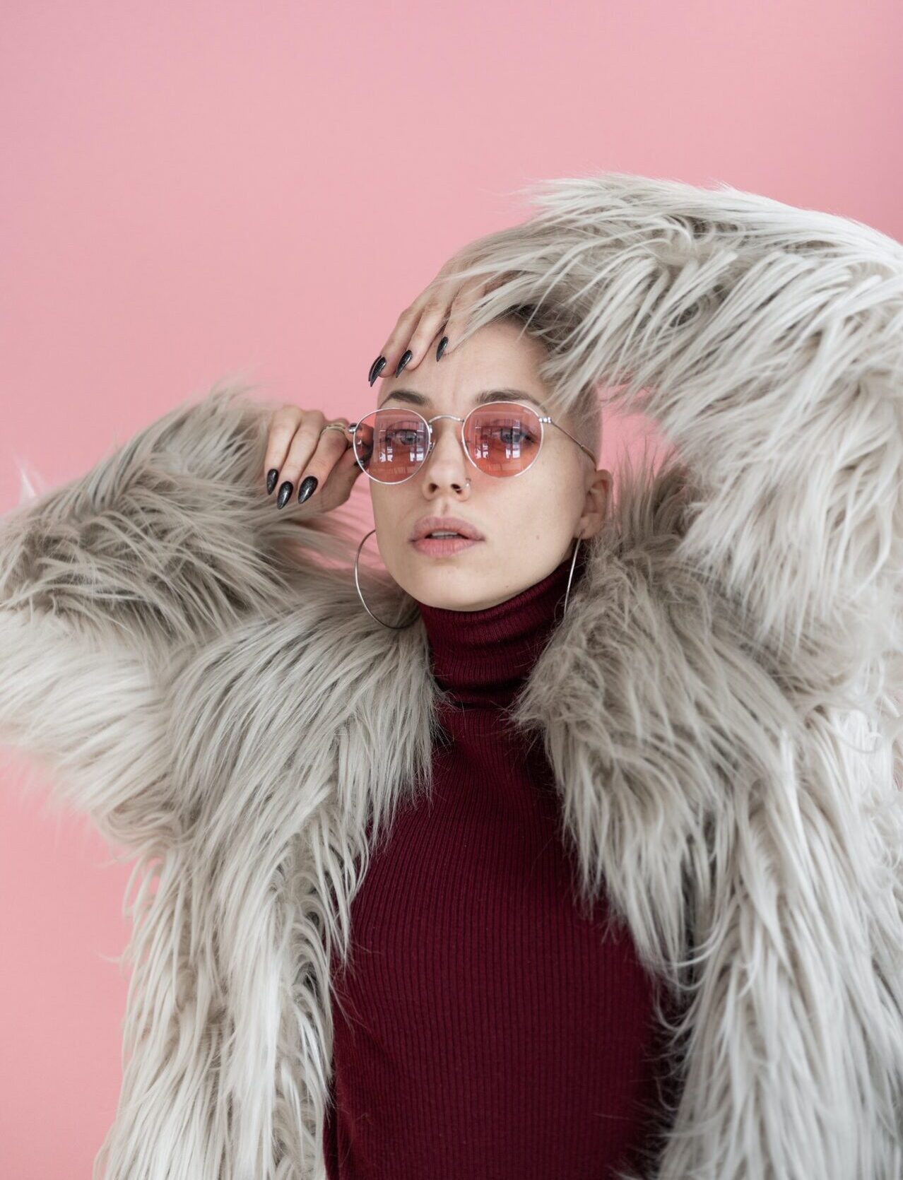 стильная девушка